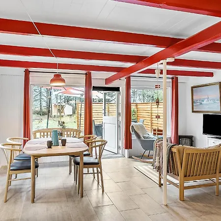 Pet Friendly In With House A Panoramic View Holiday home *